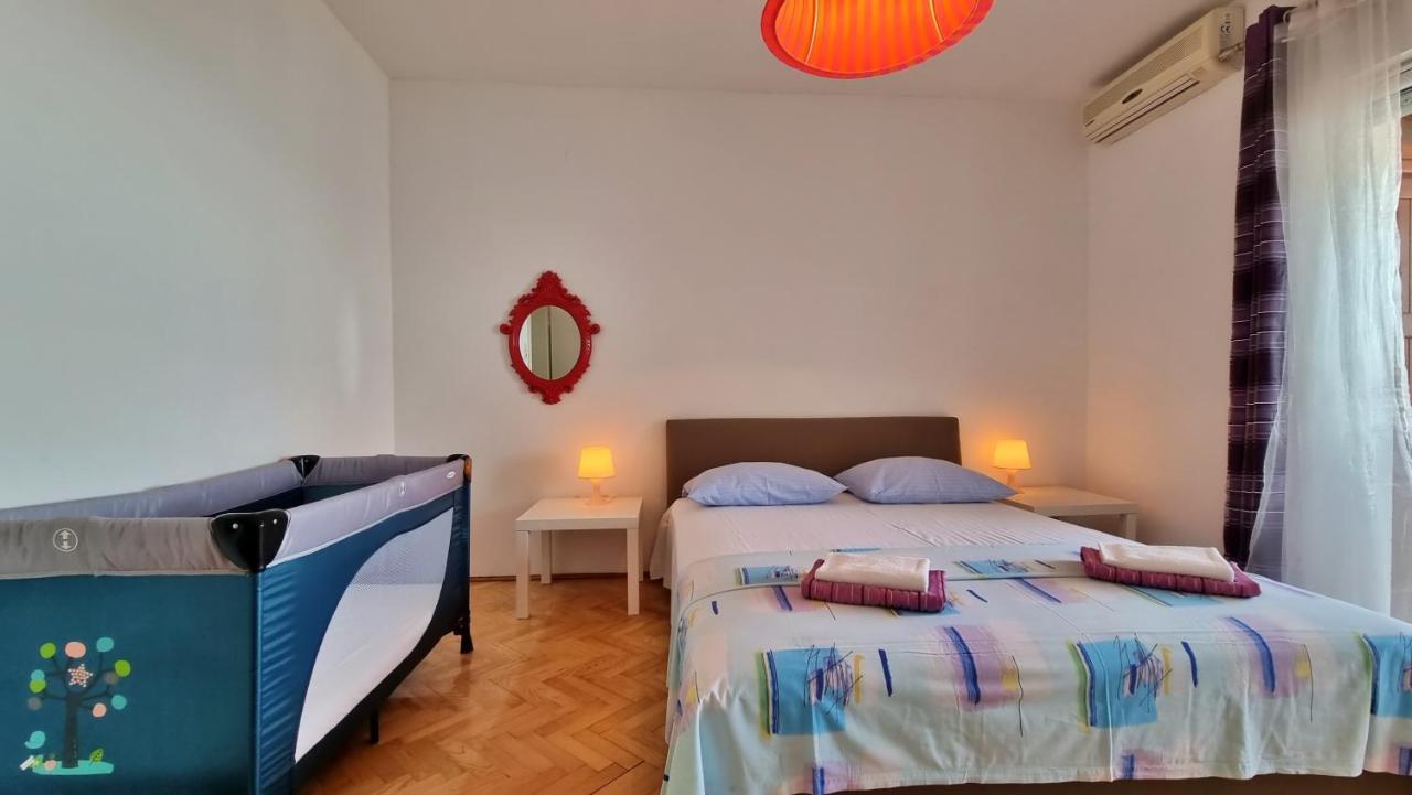 Apartments Soric Omiš Екстериор снимка